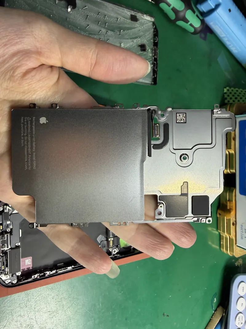 iphone 18 pro battery
